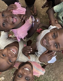 Weeshuis Mama Alvera Kishuro