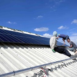 Zonnepanelen Mpinda 2024